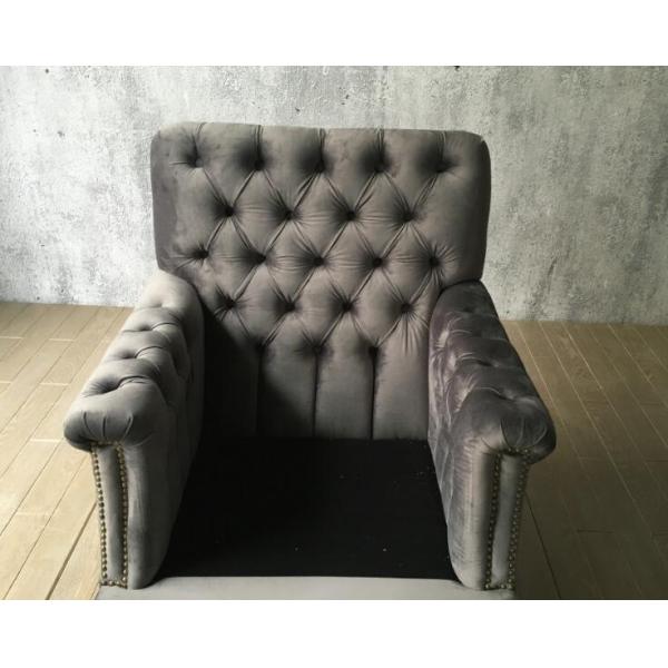 Single Person Button Tufted Sofa Classic Velvet With Casters / Light Natural Finish