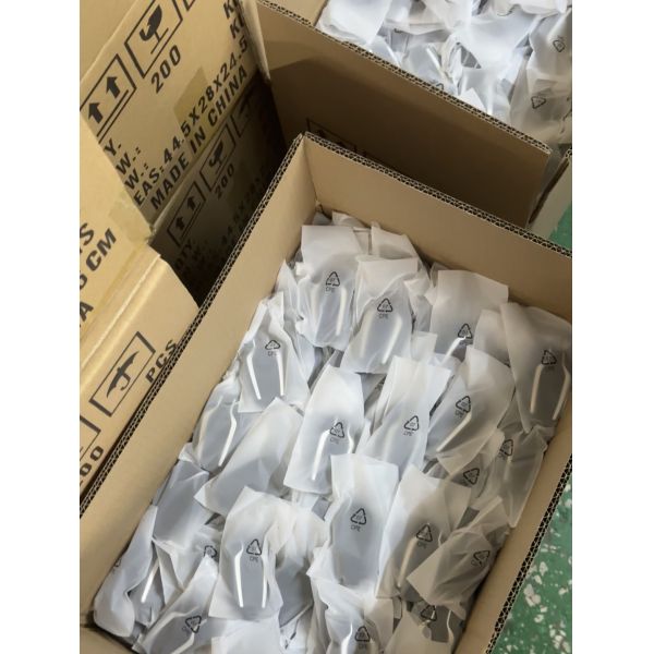 Top Selling Products Small Portable Emergency Keychain Power Bank Phone Mini Key Chain Portable Charger