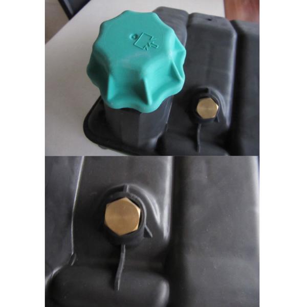 Truck Parts Plastic Water Expansion Tanks Used For MAN F90 81061026219