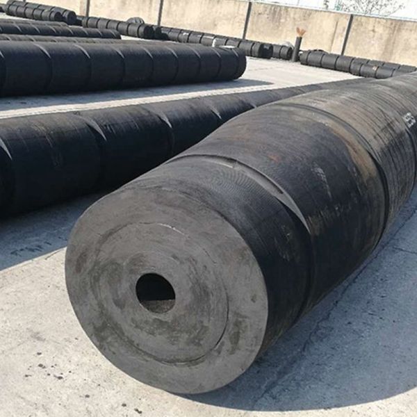 Marine Fenders High Strength Design Collision Buffering Long Term Anti Corrosion Performance