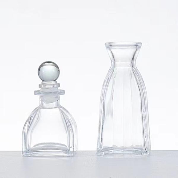 Здоровое стекло без свинца Чистое креативное уникальное 8oz 14oz Консервы для свечей с крышками Производство