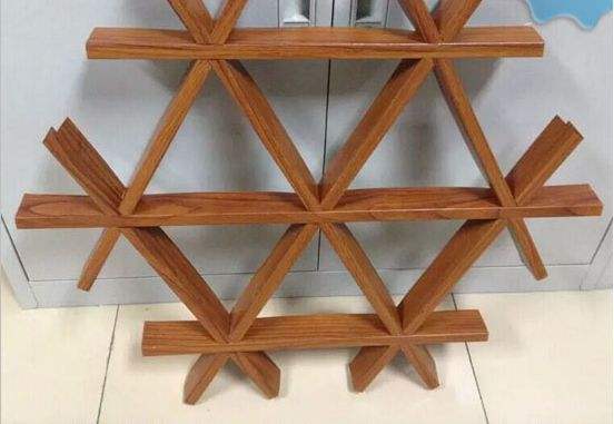 Outlet Extruded Grille Triangle Shaped Ceiling Design  Light Weight