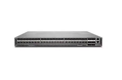 QFX5200-32C-AFI personnalisable 32 ports Commutateur QFX5200 32 ports QSF Ventilateurs redondants 2 alimentation en courant alternatif retour vers le flux d'air avant