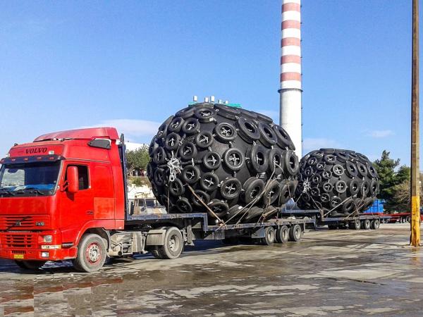 Marine Equipment Pneumatic Rubber Fender Buoyancy Yokohama Type