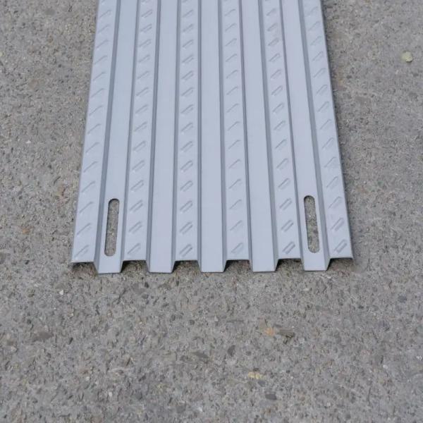 Eco Friendly Aluminum Alloy Access Solar Rooftop Walkway System Weather Resistance