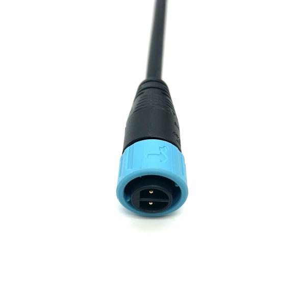 CE 10A IP67 3 Ways 2 Pin 自閉接続セット 産業自動化システム 炎抵抗 94-V0