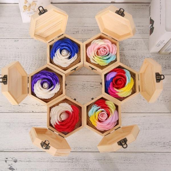 Manufacturers direct sales christmas simulation colorful rose flower gift box soap flower creative gifts