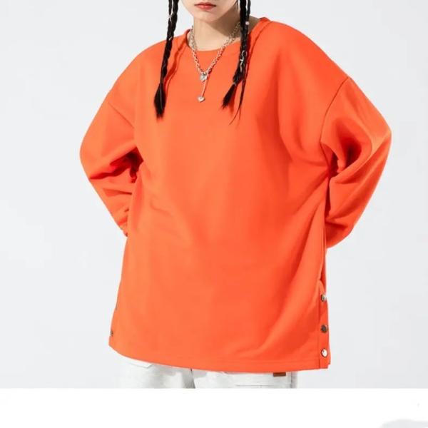                  2023 Spring New Solid Color Heavy Round Neck Hoodie Loose Fashion Couple Clothes Men′s and Women′s Long-Sleeved T-Shirt             