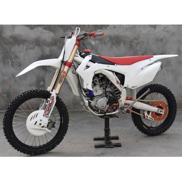 MSAWAKI 250cc Dirt Bike , Auto Dirt Bike Cheng Shin Tire White Color