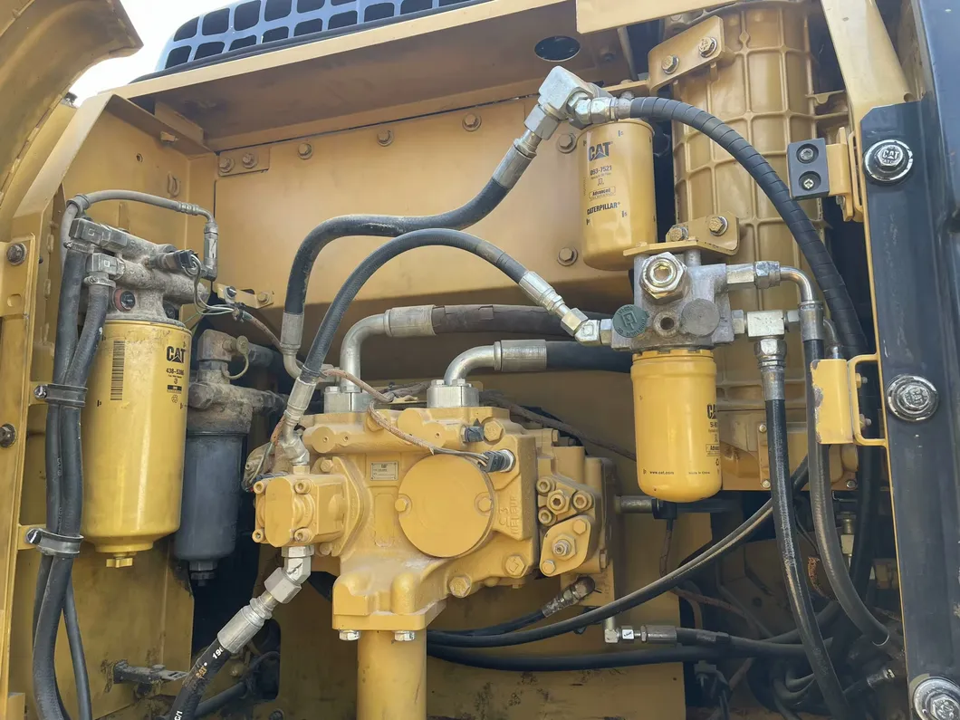Used Cat 323D2l 324D 324dl 324D2l 325bl 325b 325D 325dl Excavator