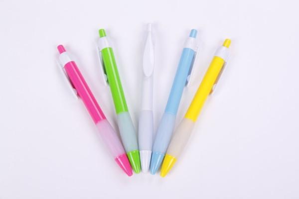 Click Plastic Ball Pen Wholesale Customized Promotion Low Price Logo Ball-Point Pen