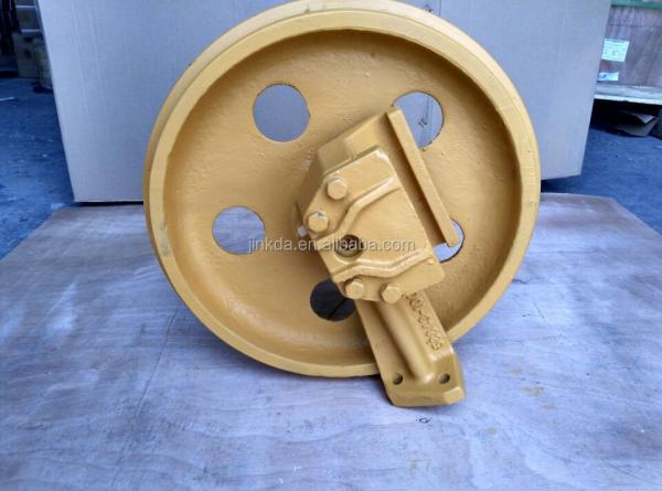 ROUE TENDUE AVANT 58843-10021 pour BULLDOZER BD2G