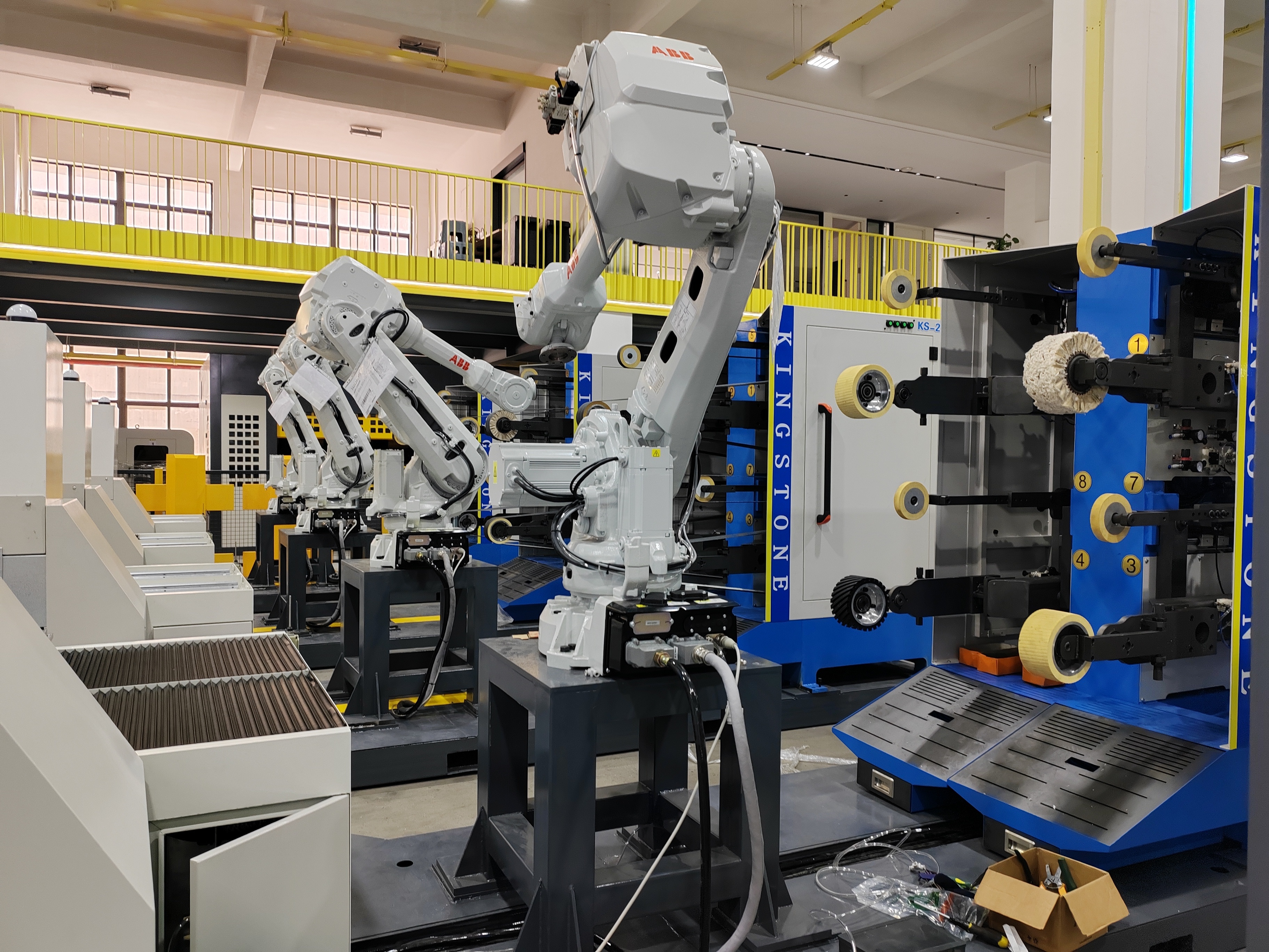 Intelligent Constant Force Robot Grinding Machine 6 Axis For Alloy Wheel Hub