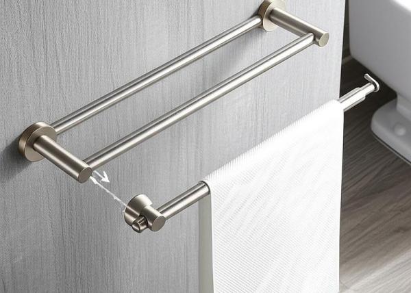 Ensemble d'accessoires de salle de bain à haute résistance à la corrosion avec conception étanche et durable