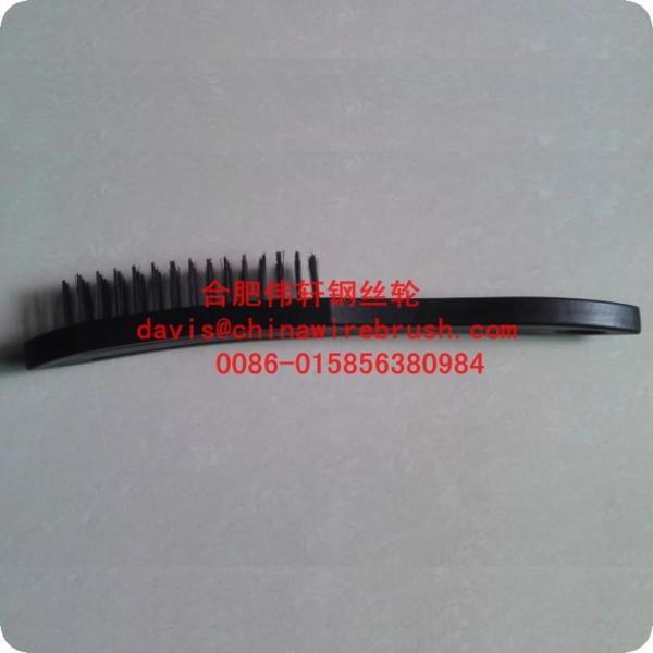 plastic handle brushes