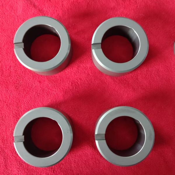1650°C Max Temperature Corrosion Resistant Customized Size Silicon Carbide Ceramic Sliding Bearing Sleeve For Pumps