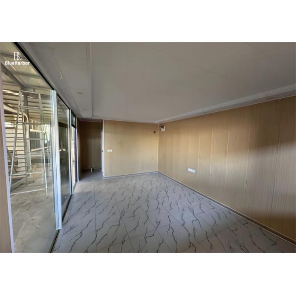 Lightweight Apple Cabin House , Storage Space Capsule House For Living And Working