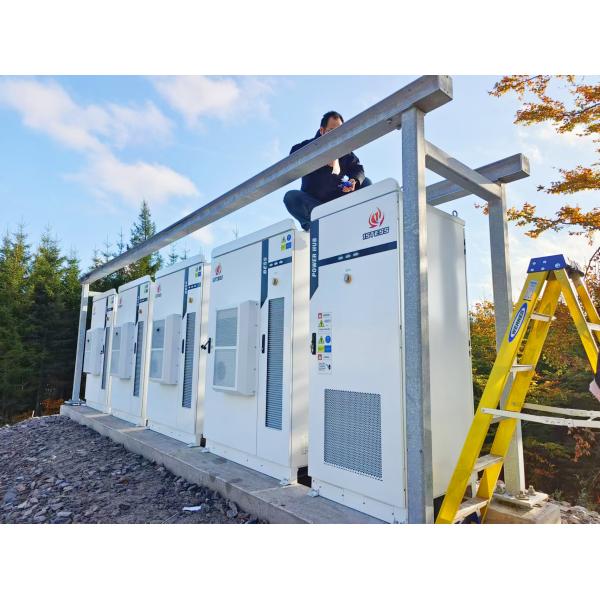 Alta tensión todo en uno AC refrigeración LiFePO4 batería 215KWh 197Kwh 179Kwh 107Kwh almacenamiento de energía industrial comercial