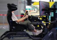 Jogo do PC do servo motor de CAMMUS que compete o simulador com pedais