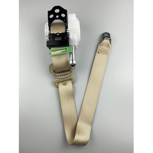 Three Point Seat Belt Assembly For Toyota Highlander 2015-2021 Front Seat Belt with Black Webbing and 3.30-3.50 m Length
