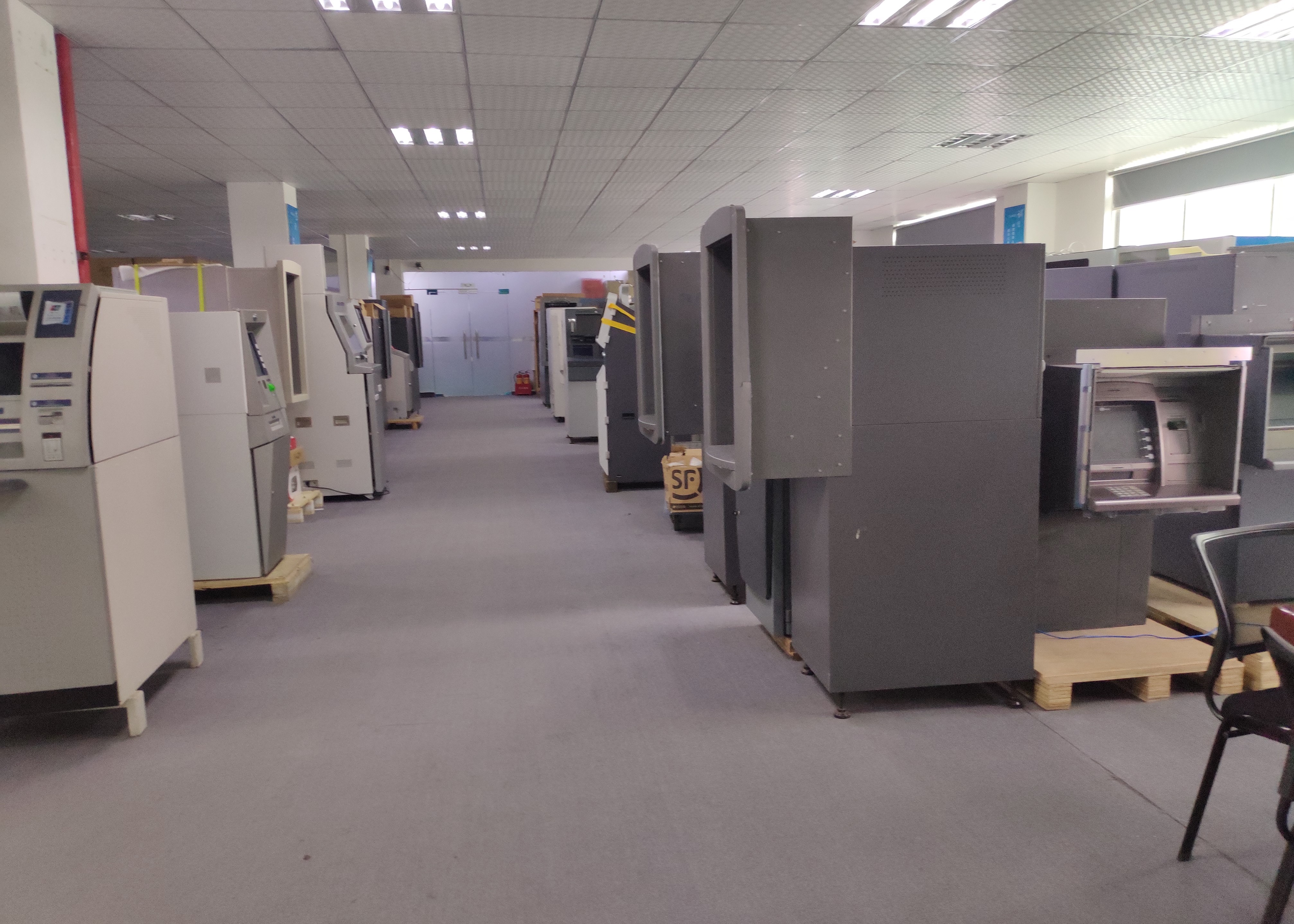 Wincor Cineo C4060 ПРОТИВ вала 01750106232 1750106232 CRS CRM Wincor Assy вала затвора модуля