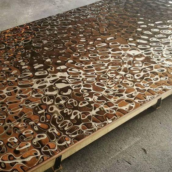 Embossed Stainless Steel Panels Gold Mirror Finish For Column Cover Cladding 304 316
