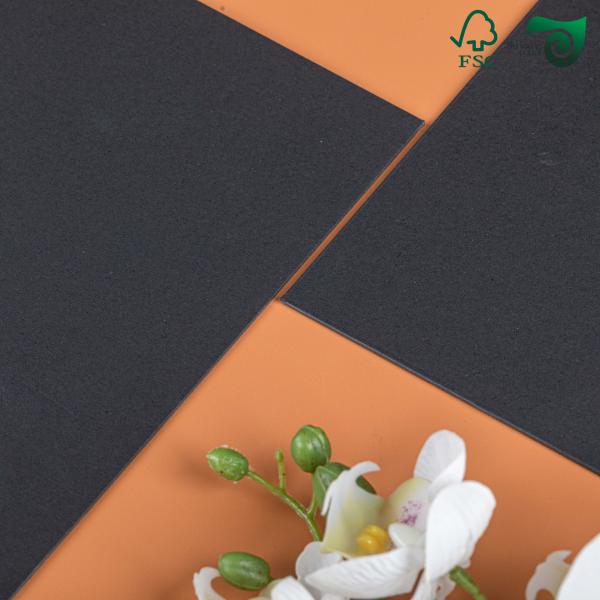 FSC 300g 350g 65 90cm Uncoated Black Kraft Paper Ideal For Gift Box Manufacturing