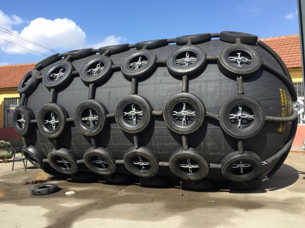 o navio 80kPa comprimiu para-choques de Marine Marine Dock Fenders Yokohama Floating