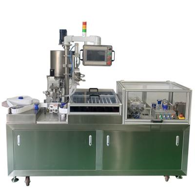 Equipamento a motor elétrico para enchimento e vedação automáticos de depósitos em grande demanda