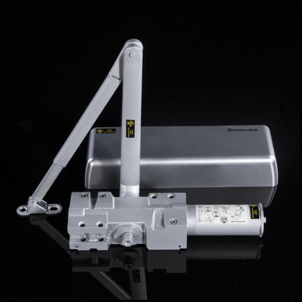 Дополнительная сверхмощная дверь - более близко, промышленная дверь товарного сорта - более близко для двери металла