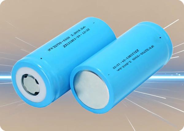 2000 cycles LiFePo4 batterie 3.2V 5500mah batterie personnalisée IFR32700N55A16.5