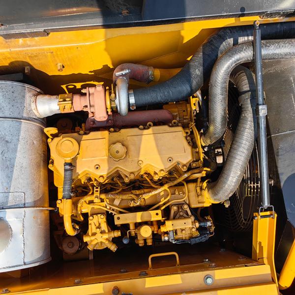 Used Caterpillar 315D2 Excavator 91kw Rated Power 0.61m³ Bucket Capacity High Efficiency