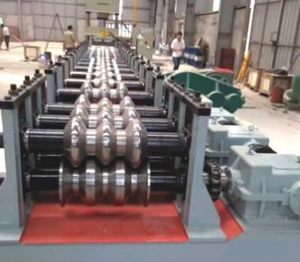 Rolo do corrimão do CE 476mm que forma a máquina para a folha da espessura de 4mm