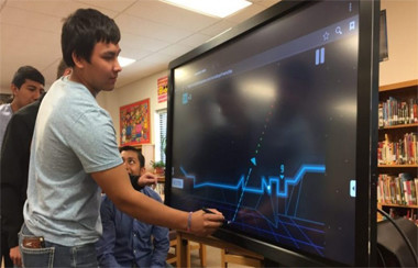 55 ультракрасный экранный дисплей 350cd касания LCD с письменными принадлежностями