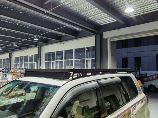 Toyota LC200 LAND CRUISER Roof Rack with Powder Coating and High- Aluminum Alloy
