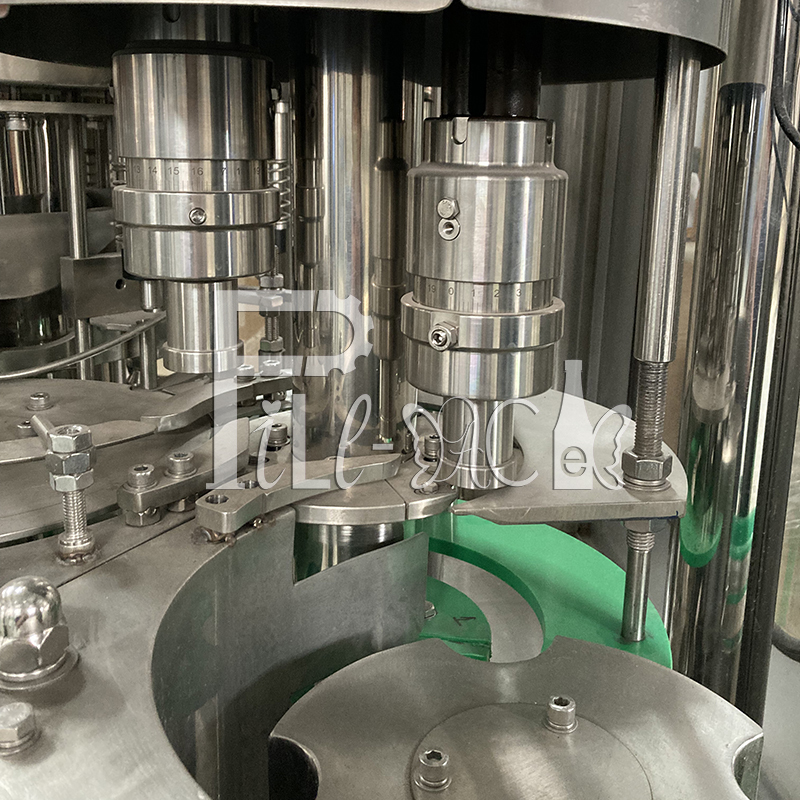 Automatic 2000ml 3 In 1 PET Water Filling Machine