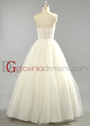2013 A-line Sweetheart Train Lace Beaded Mesh Satin Ivory Bridal dresses BDGD1032