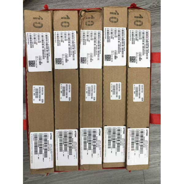 B32529D1105K189 Film Capacitors Polyester Capacitor 1.0uF 100V 10% Tape Reel EPCOS TDK