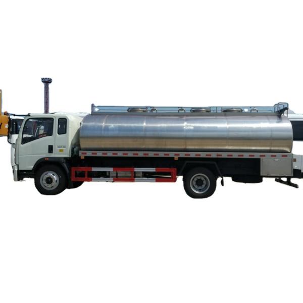 Hot Sale New HOWO 4x2 LHD RHD 12000Liters Food Grade Milk Tanker Truck