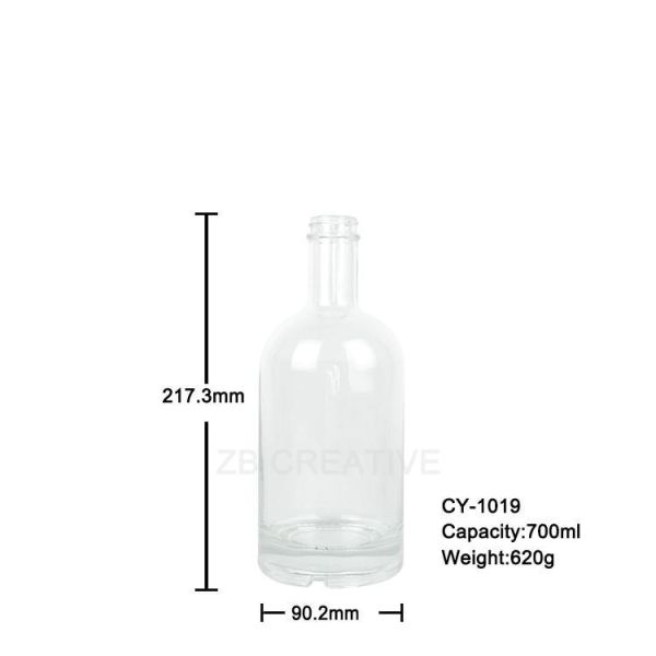 700ml Flint Empty Glass Liquor Bottles Screw Top For Rum 620g CY-1019
