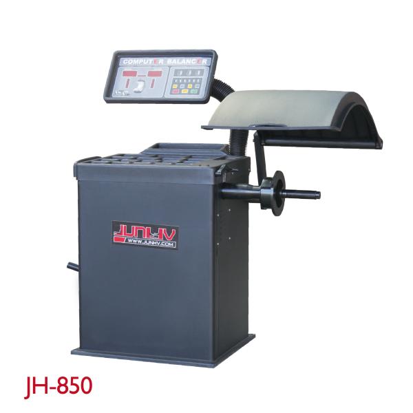 Automatic Dynamic Wheel Balancing Machine With Max Rim Diameter 10”-24