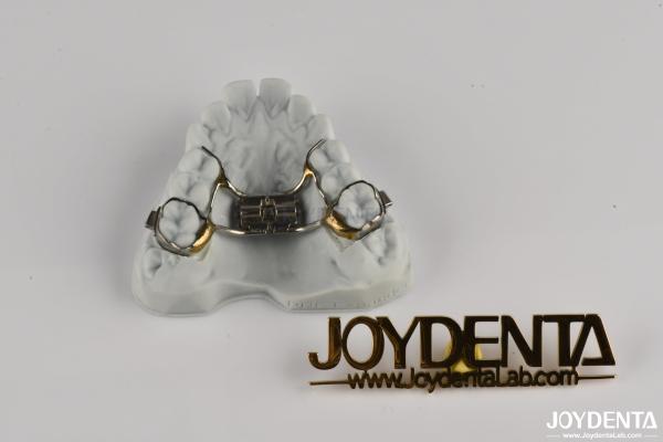 Long Lasting Custom Retainer For Teeth , Orthodontic Retainer Replacement One Size