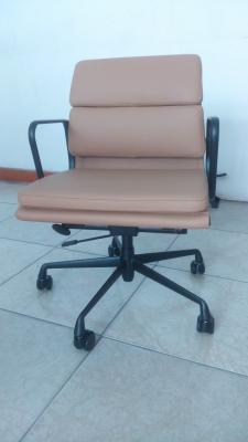 Sophisticated Ergonomic Office Chair Brown Color Soft Pad Back 360 Degree Swivel Function