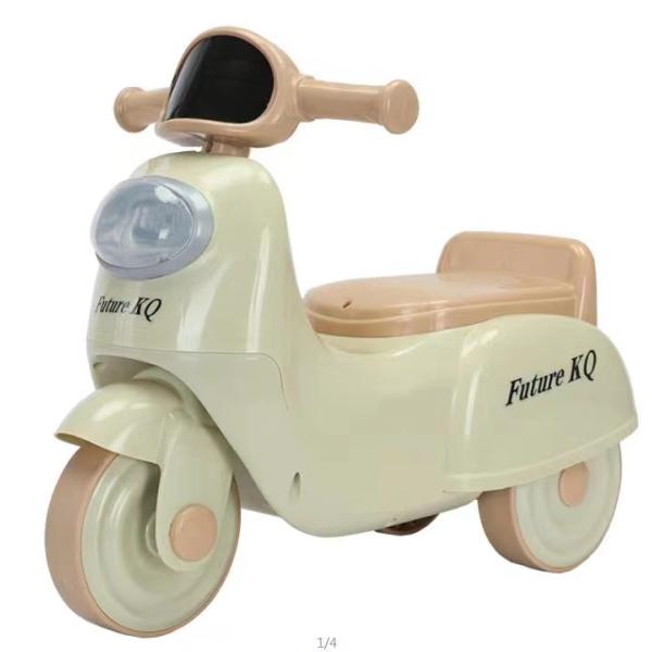 Скутер Детская машина с HD музыкой и огнями G.W 2,6 кг Картонный размер 55*26*32CM