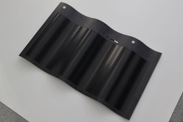 黒 赤 緑 50W 太陽光パネル 薄膜 太陽光屋根 カーブ カーブ タイル XSDCM-50-H オープン サーキット 電圧 6.69V
