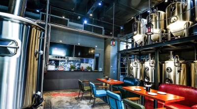 Pub Craft Beer Brewing Equipment Steam Heating Single Phase Or 3 Phase