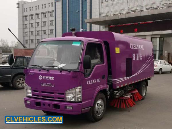 Diesel ISUZU Road Sweeper Truck 2000L Water Tank 3000L Sewage Dusty Tank