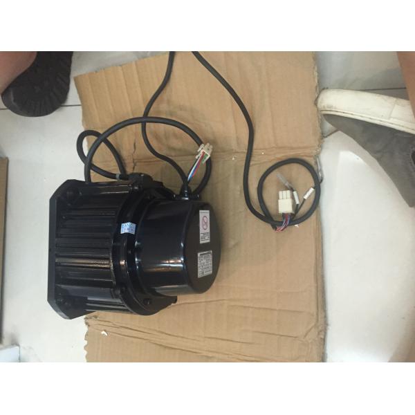 Мотор сервопривода Яскава АК промышленный СГМДХ-06А2А-ИР13 600 ватт утверждение КЭ 200 вольт