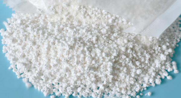 Temperatura ambiente MgCl2 Saco Desicante Pó branco para controle de umidade Desicante para carros Faróis de frente Caixas