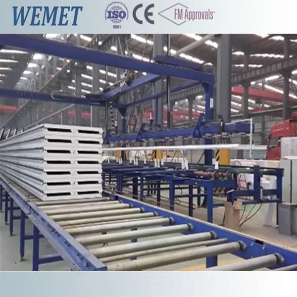 1000MM width 50mm thick fire proof fast installation PIR sandwich roof panels for steel structure building